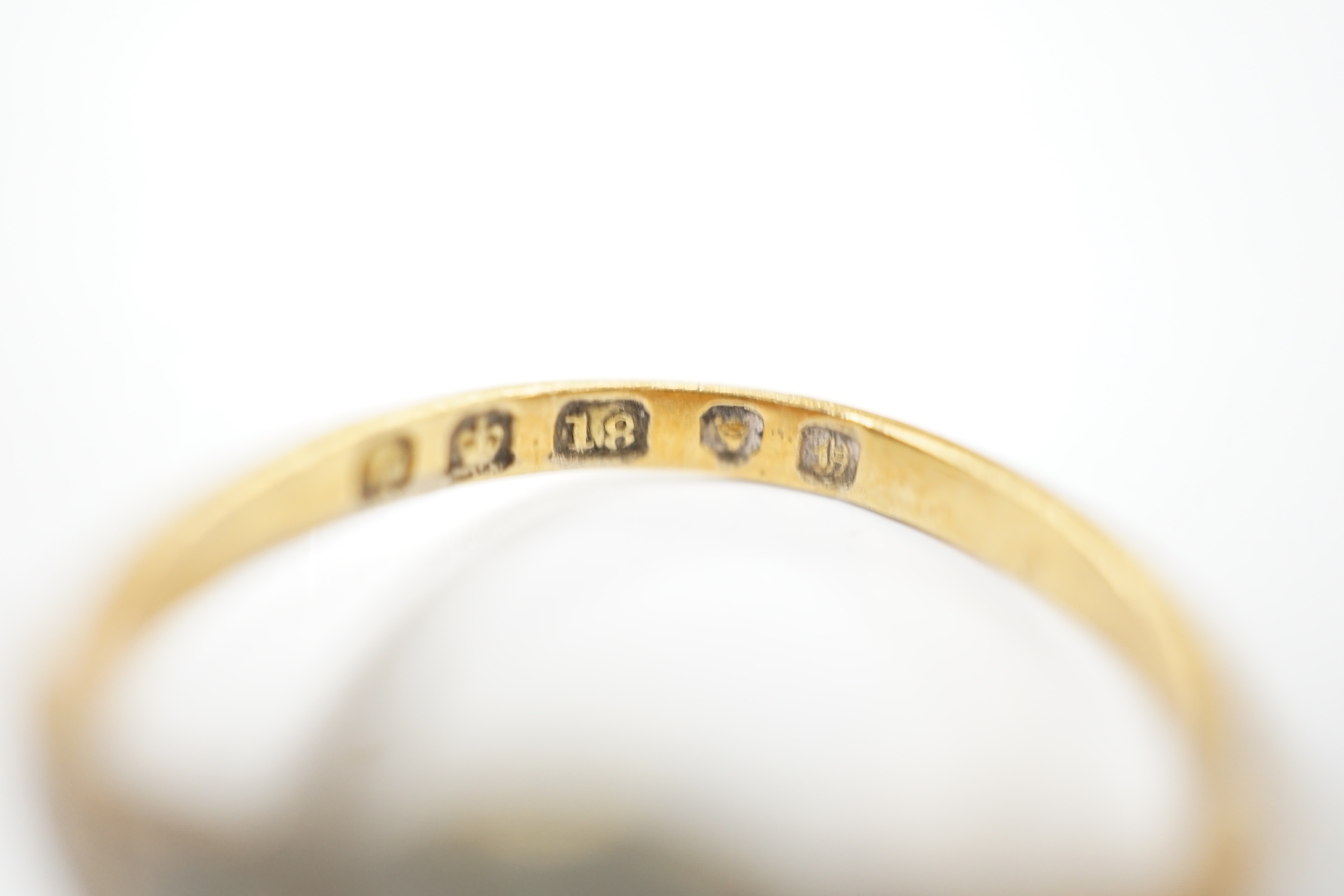 A Victorian 18ct gold, diamond, split pearl and black enamel set mourning ring, size O, gross weight 3.5 grams.